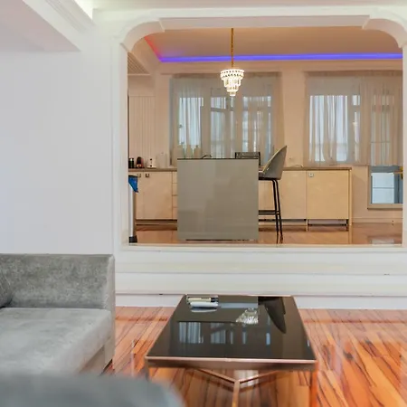 Luxurious With Swimming Pool - Herastrau Park Apartment *