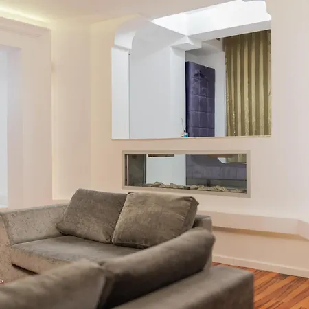 Luxurious With Swimming Pool - Herastrau Park *